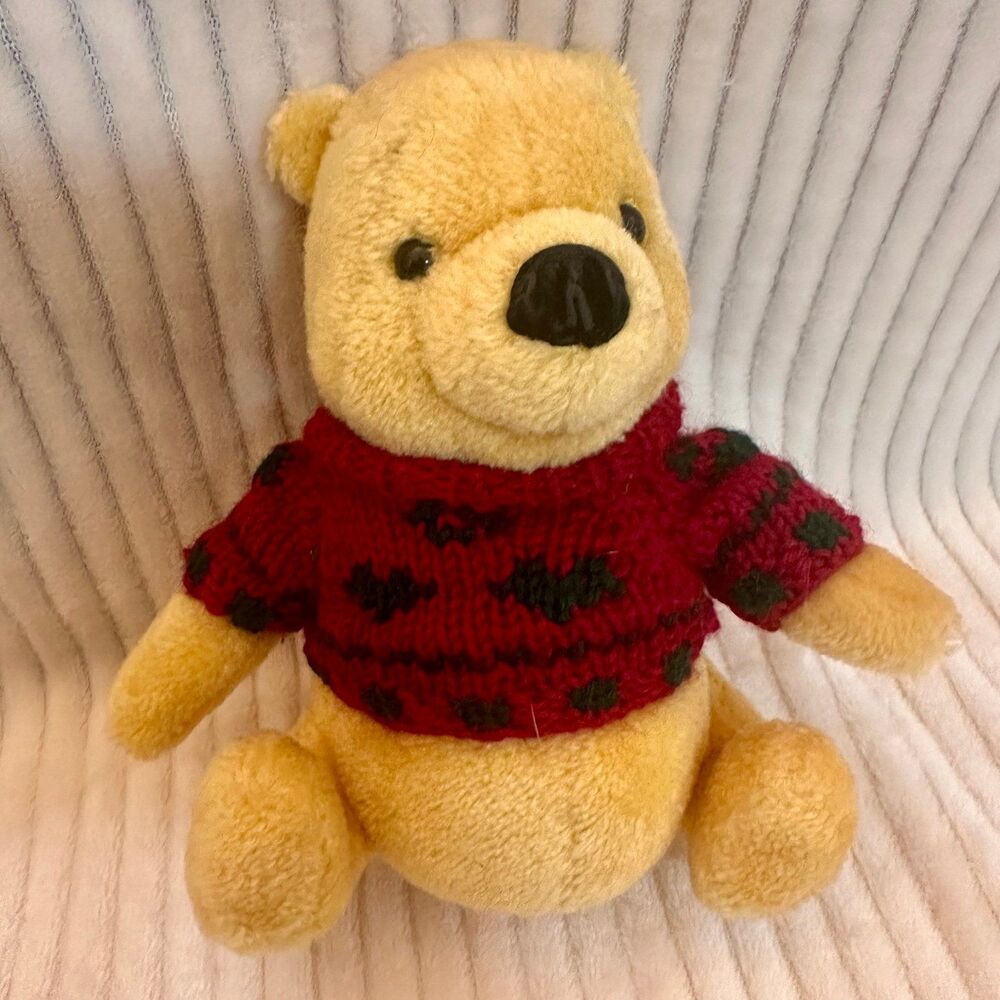 Vintage Gund Winnie the Pooh Stuffed Animal Plush 90’s